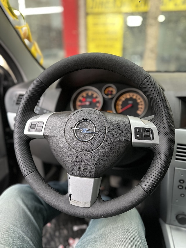 Opel Astra H Araca Özel Direksiyon Kılıfı Açıklamayı Okuyun
