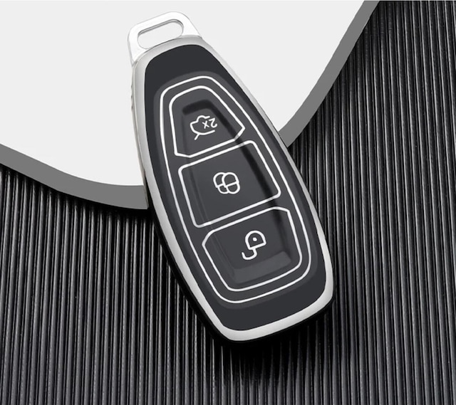 Lüx Ford Focus Fiesta Kuga Mondeo Smax Cmax Ecosport Nano Anahtar Kılıfı Siyah Silver Gümüş Renk