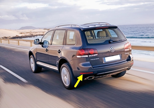 VW Touareg 07-10 Sol Arka Tampon Reflektörü Kedi Gözü 7L6945105A