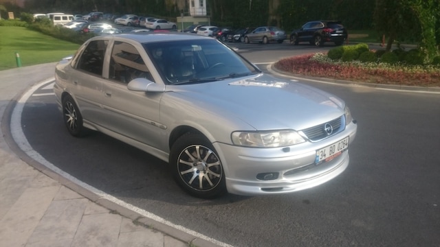 Opel Vectra B Yan Marşpiyel Takımı. Vectra B Marşpiyel