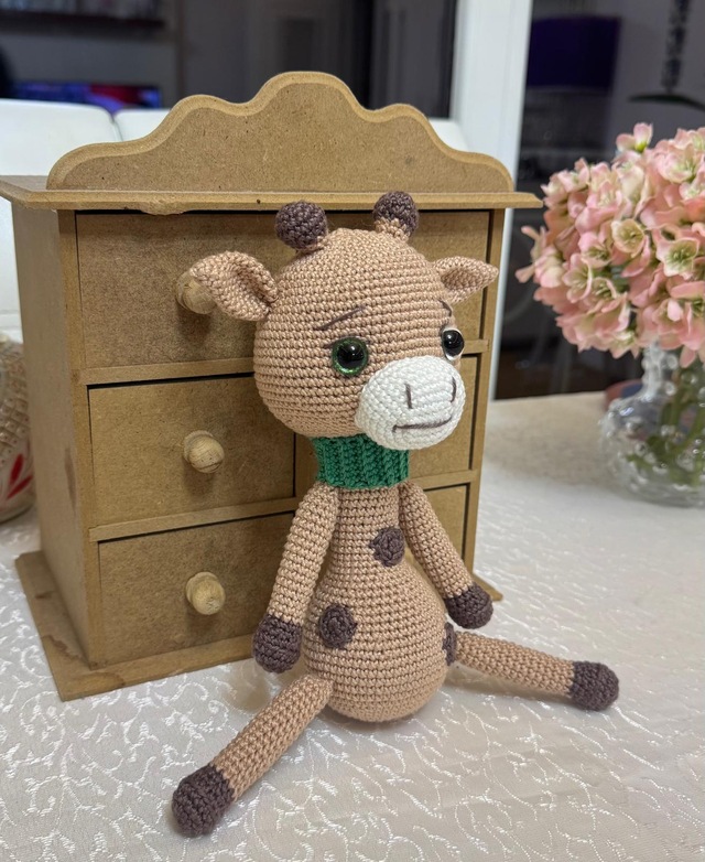 Zürafa Amigurumi Uyku Arkadaşı 26-27 Cm 26 Cm