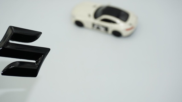 Dk Tuning Suzuki Direksiyon 3m 3d Siyah Abs Logo Amblem