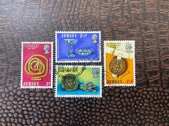 İngiliz Sömürge İngiltere Damgalı Tam Seri Pulları Jersey 1973 Centenary Of La Societe Jersiaise Teşhir Ürün