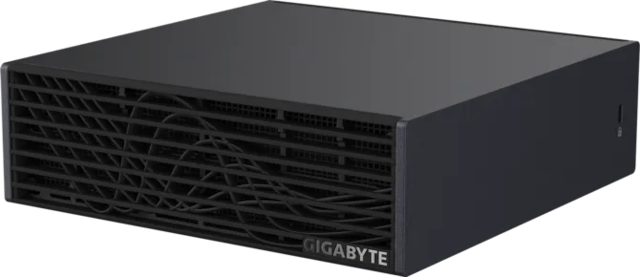 Gigabyte AI TOP ATOM ATAGB10-9001 128 GB 4 TB SSD Ubuntu Mini Pc