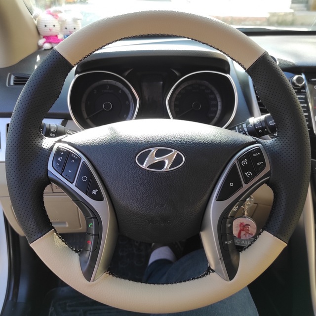 Hyundai İ30 Araca Özel Direksiyon Kılıfı Siyah