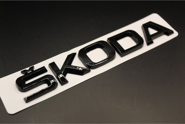 Skoda Uyumlu Piano Black Bagaj Yazısı