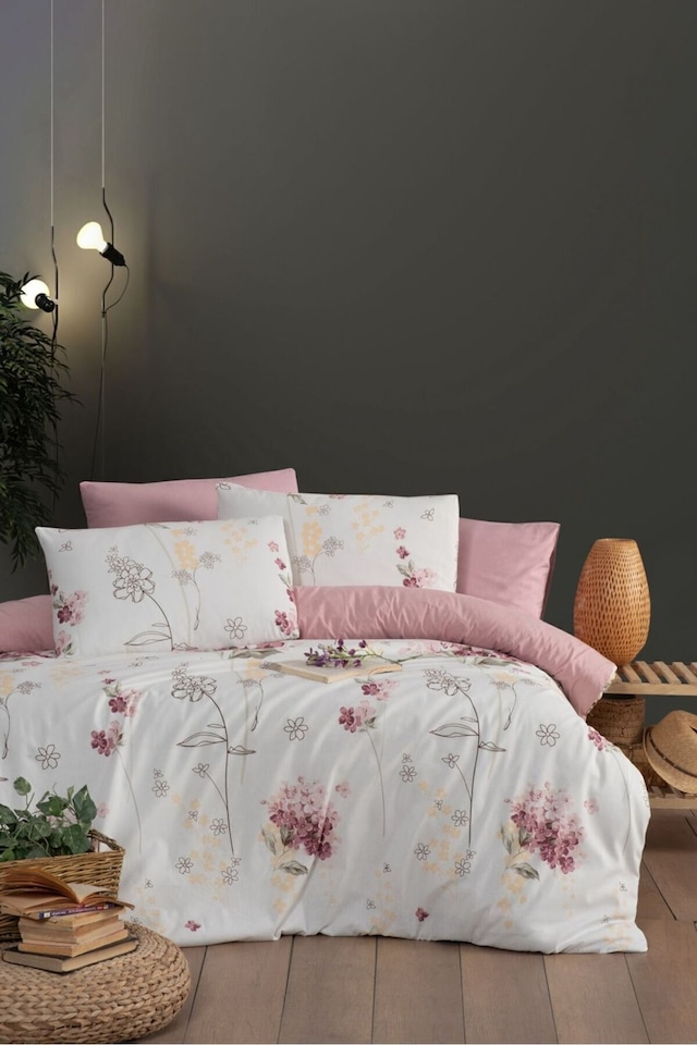 Mystory Home Viola Lastikli Çarşaflı Çift Kişilik Nevresim Takımı 200 x 220