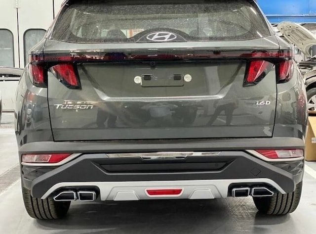 Hyundai Tucson Arka Tampon Koruması Difüzör 2021+