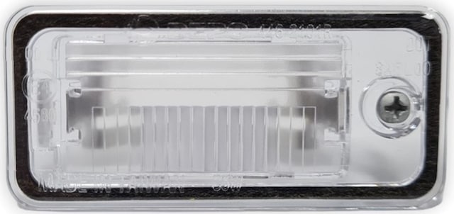 Audi A8 2004-2010 Arka Sağ Plaka Aydınlatma Lamba Camı 8e0943022b