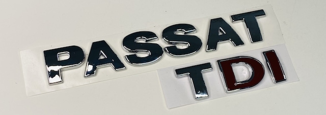 Vw Passat B5 B5,5 1997 - 2005 İki Kırmızı Tdi Bagaj Yazısı Set
