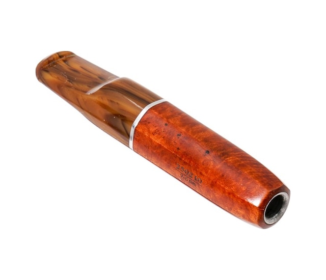 Şahin Edge 9mm Filtreli 6mm Uçlu Akrilik Saplı Sigara Ağızlığı 250210
