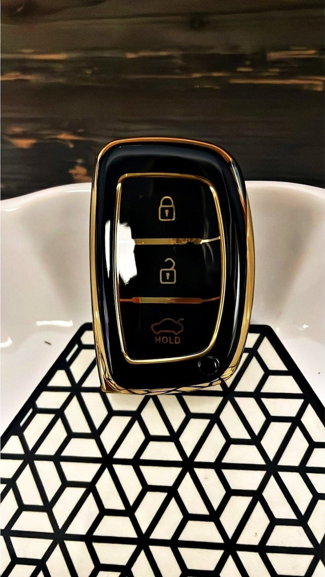 Lüx Hyundai Uyumlu Tucson Elentra Bayon Anahtarsız Çalıştırma Nano Anahtar Kılıfı Siyah Gold
