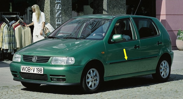 VW Polo HB 1994-1999 Sol Ön Kapı Orta Çıtası Siyah 6N4853515A