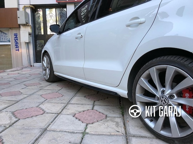 Kit Garaj Polo Gti Yan Marşpiyel Çift Plastik Boyalı