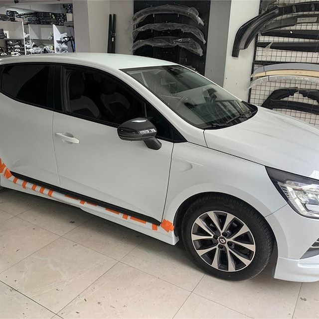 Renault Clio 5 Yan Marşpiyel Çift Plastik
