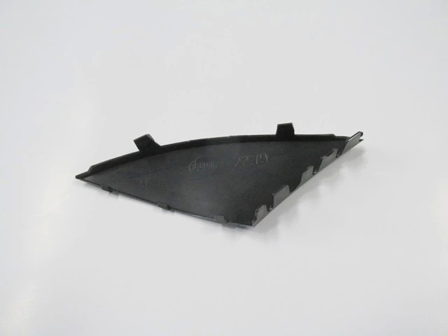 Peugeot 206 Plus Hatchback - 2010-2013 Ön Tampon Çeki Demiri Kapağı Oem No: 7452wl
