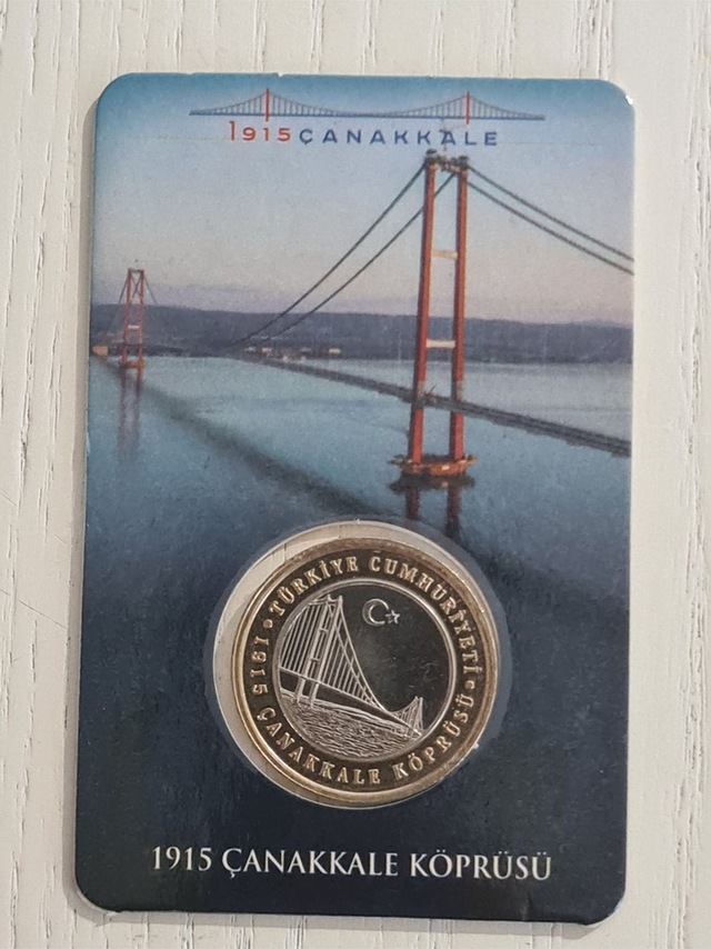 Çanakkale Köprüsü Hatıra Madeni 1 Lira Kutusunda Çil. Koleksiyonluk Madeni 1 Lira. Çanakkale Köprüsü