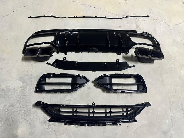 Mercedes C Serisi W205 Makyajsız Uyumlu C63 İçin Makyajlı Dönüşüm Seti