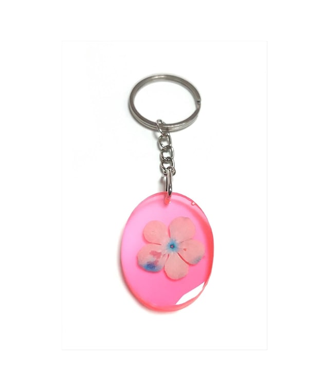 Kartopu - 578 - Çiçeği Oval Epoksi Anahtarlık - Spt-gld - Açık Pembe