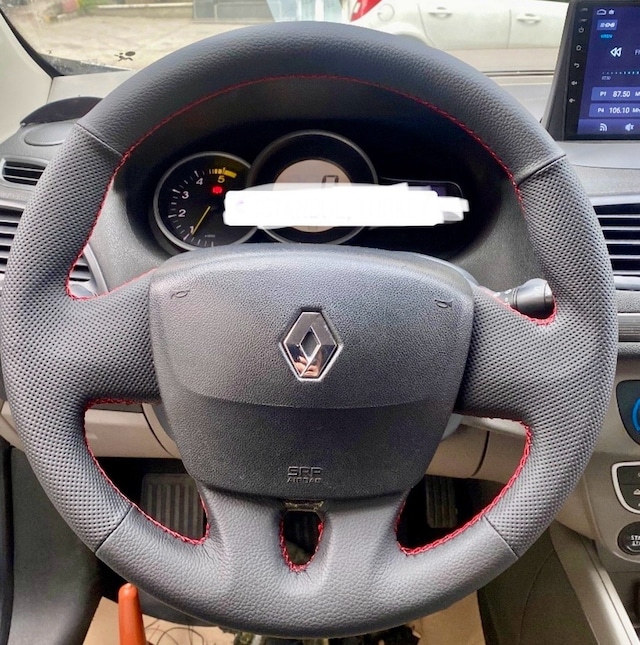 Fluence Araca Özel Direksiyon Kılıfı Boş Paket Düz Nokta Kırmızı Siyah