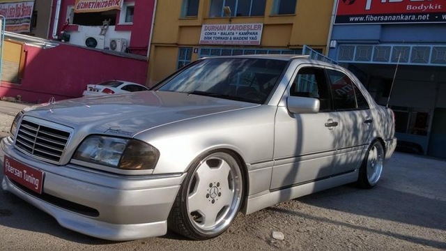 Mercedes C200 Yan Marşpiyel Takımı-----Fibersan Tuning