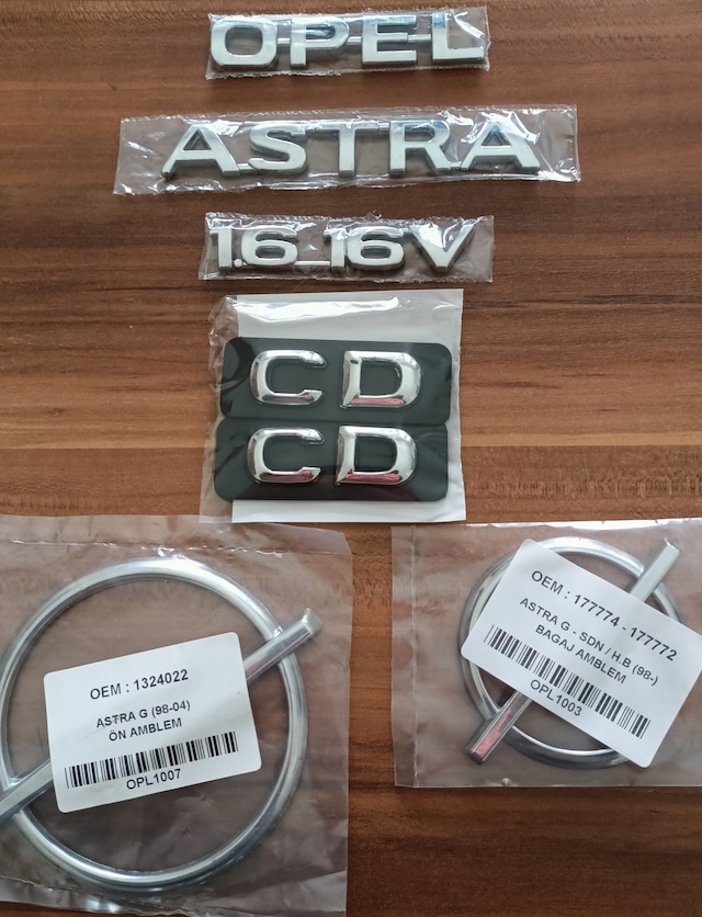 Opel Astra 1.6 16v Bagaj Yazısı Cd Ön Ve Arka Arma Logo Astra G