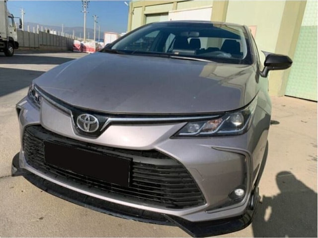 Toyota Corolla 2019 - 2021 Uyumlu Yarasa Ayna Kapağı Piyano Black Montaj Kiti