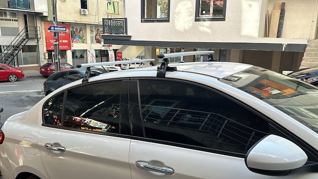 Fiat Egea Oluksuz Tip Port Bagaj Tavan Çıtası Ara Atkı Kapıdan
