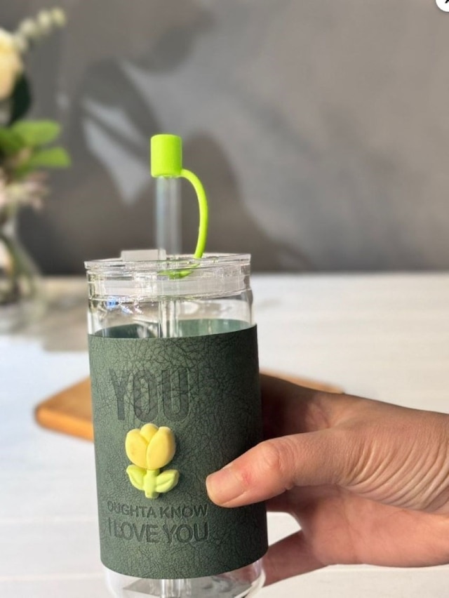 Minnoş 350ml Cam Pipetli Bardak Kapaklı Süet Kılıflı Soğuk Kahve Smoothie Sunum Bardağı B