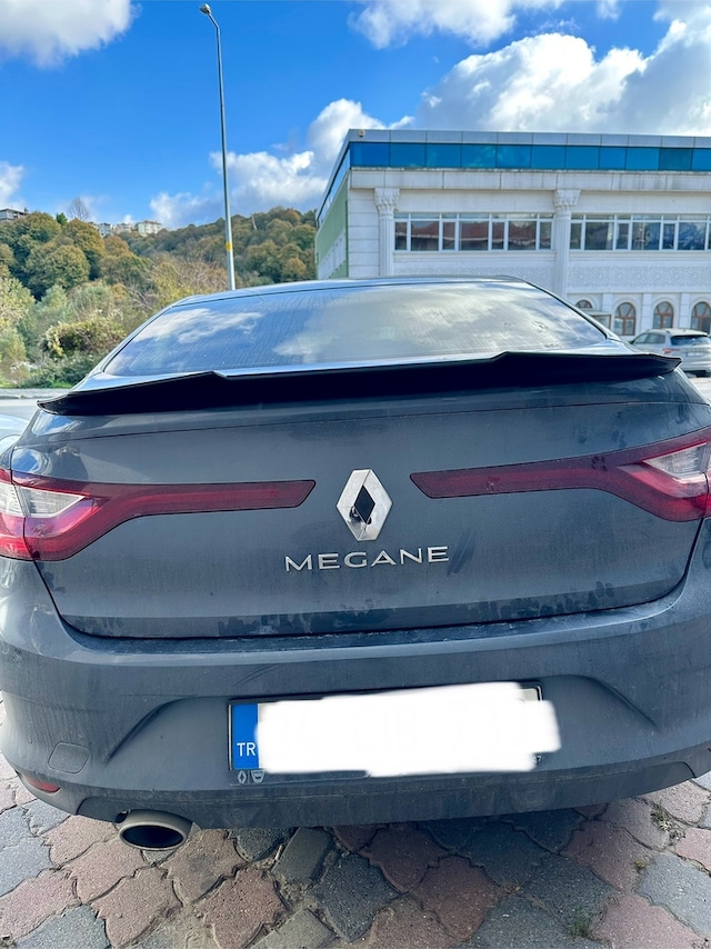 Renault Megane 4 Parlak Siyah Spoiler İthal Psm Style Spoyler