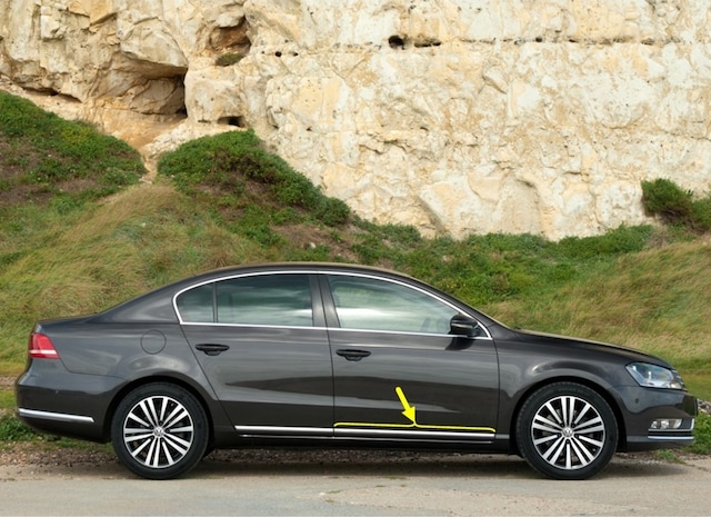 VW Passat B7 2011-2014 Sağ Ön Kapı Alt Krom Çıtası 3AA854940A