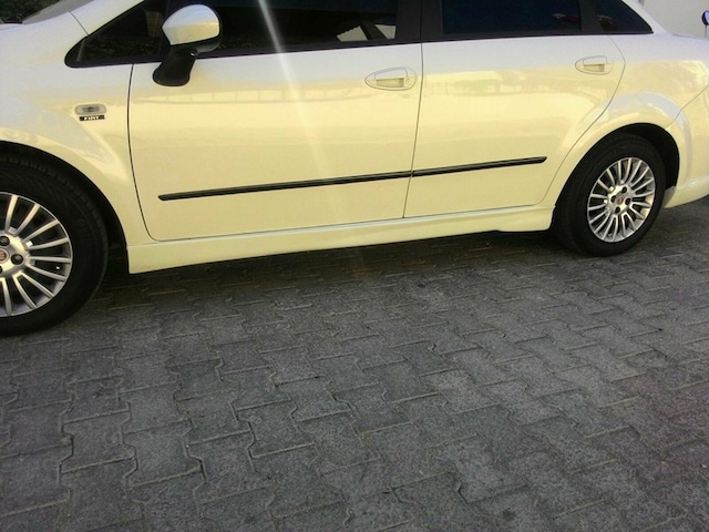 Fiat Linea Yan Marşpiyel Takımı Düz Model