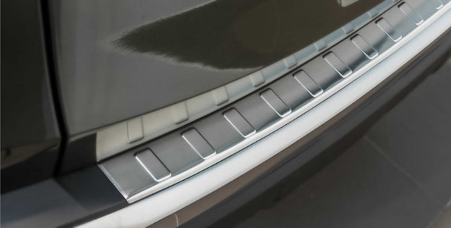 Ford Tourneo Courier Krom Arka Tampon Eşiği 2014 ve Üzeri P.Çelik