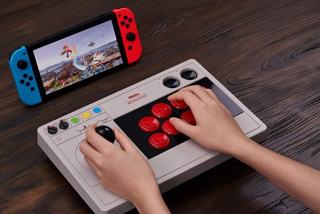 8Bitdo Arcade Stick Bluetooth Nintendo Switch , PC, MacOS