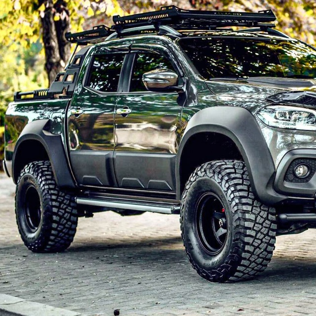 Mercedes X-class Jumbo Çamurluk Dodik Seti
