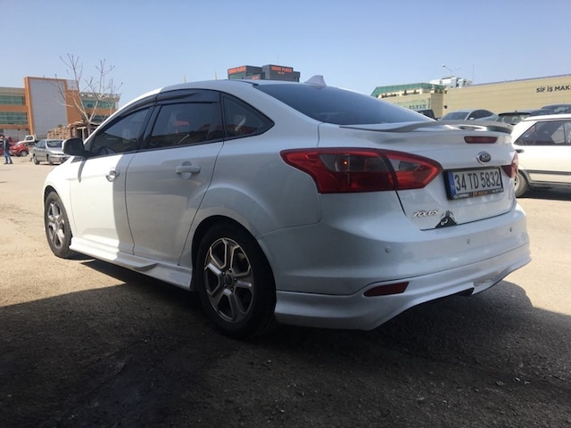 Ford Focus 3 Marşpiyel Takımı -