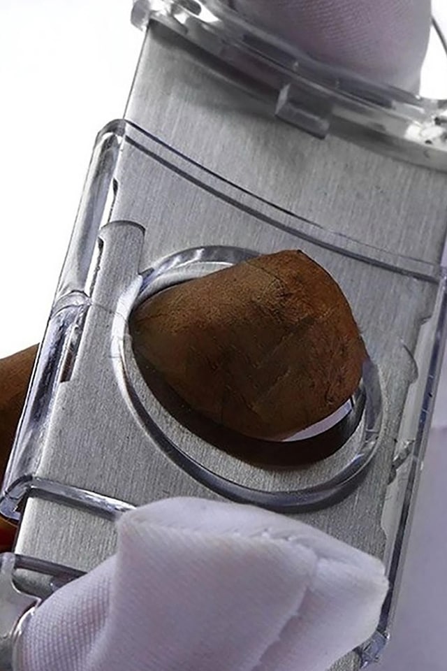 Puro Kesme Makası, Puro Giyotini Profesyonel Parmağa Takılan Puro Makası Metal
