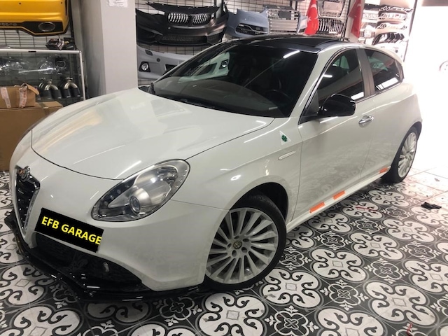 Alfa Romeo Giulietta Yan Marşpiyel Seti (plastik)