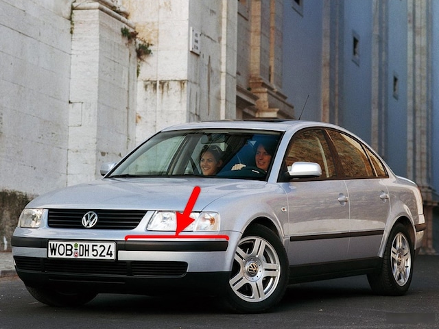 VW Passat B5 1997-2000 Ön Tampon Sol Köşe Bandı Çıtası 3B0807717