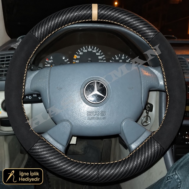 Mercedes Clk W208-c208 Dikme Direksiyon Kılıfı Alcantara Süet Mat Karbon Bej Yüzük Ve Dikiş Lcı 4 Kollu-geniş Kare-tuşsuz 1999-2003
