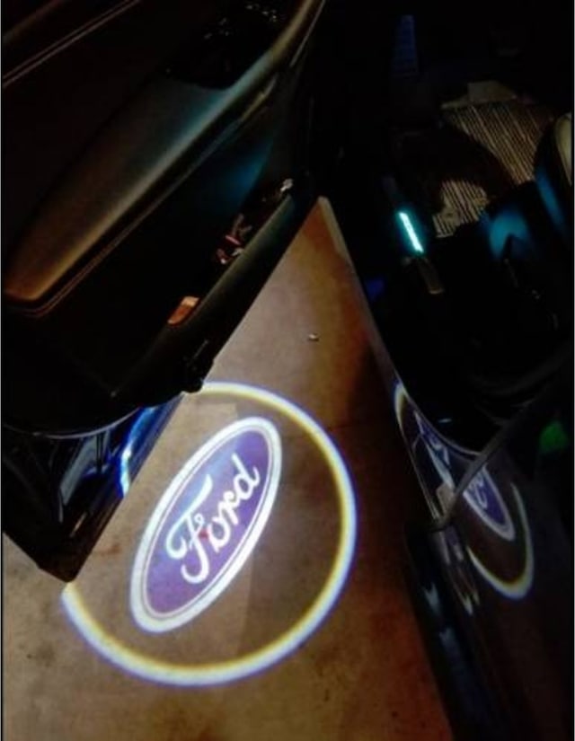 Ford Focus Fiesta Kapı Logosu Pilli (465262800)