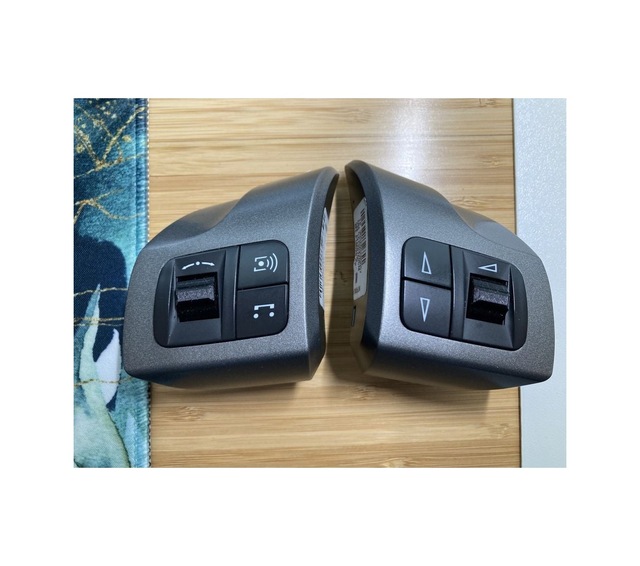 2004-2014 Opel Astra Direksiyon Düğme Kapağı Steering Wheel Switch Cover