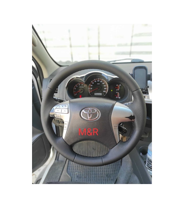 Toyota Hilux Deri Direksiyon Kaplama