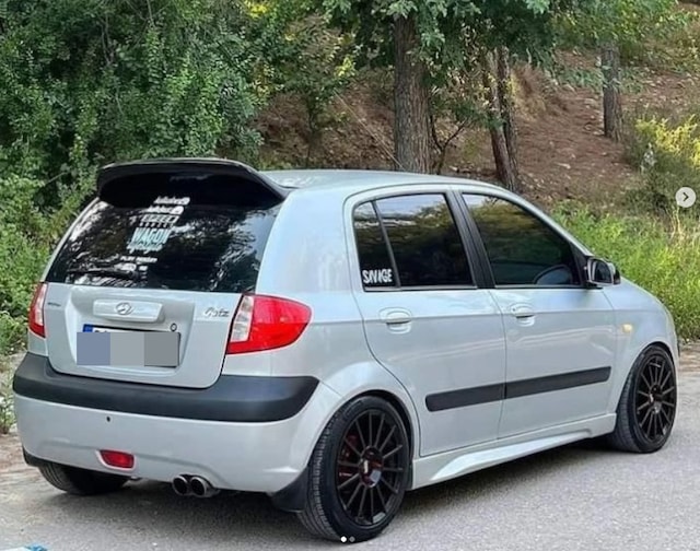 Hyundai Getz Marşpiyel Takımı -- Plastik