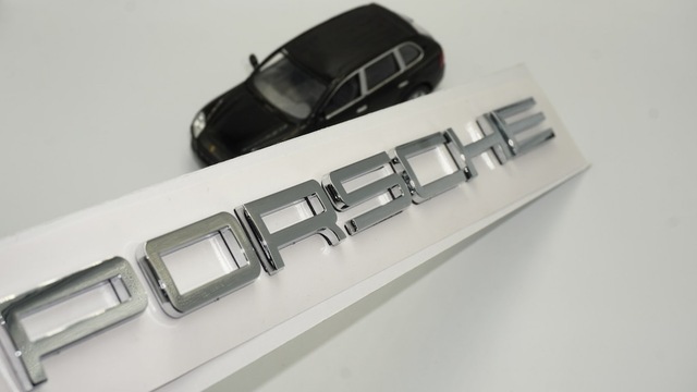 Porsche Bagaj Yazı Logo Parlak Krom Renk