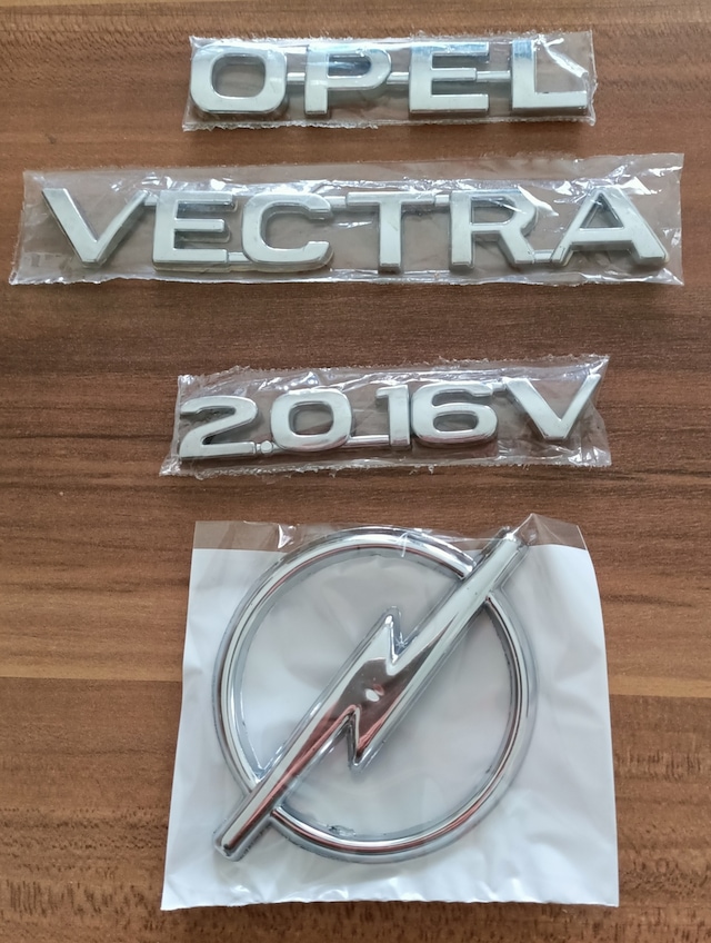 Opel Vectra 2.0 16v Bagaj Yazısı Ve Arka Bagaj Arması Logo