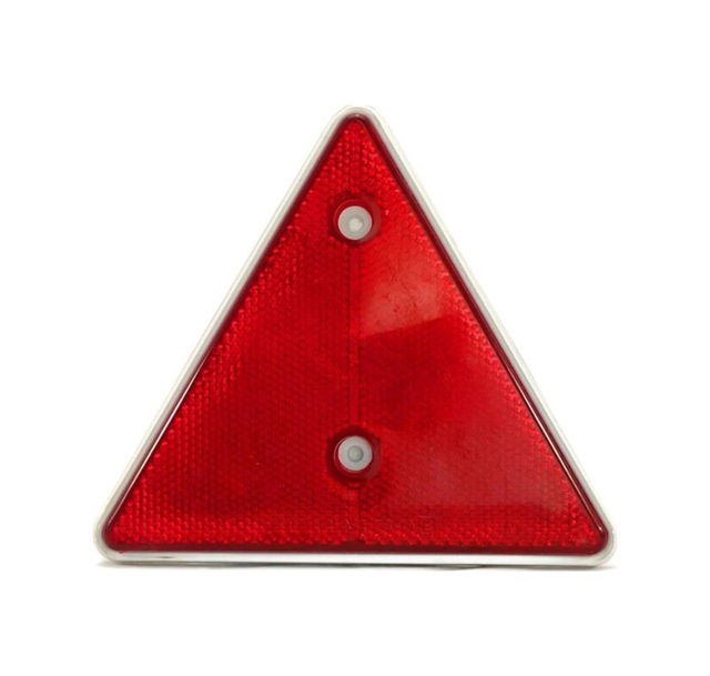 AHMET OTOMOTİV ÜÇGEN REFLEKTÖR KIRMIZI 15X14CM UNİVERSAL