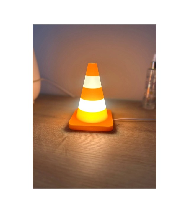 Trafik Konisi Masa Lambası