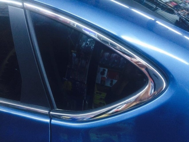 Opel Astra J Sedan Cam Çerçevesi Krom Nikelaj (471862672)
