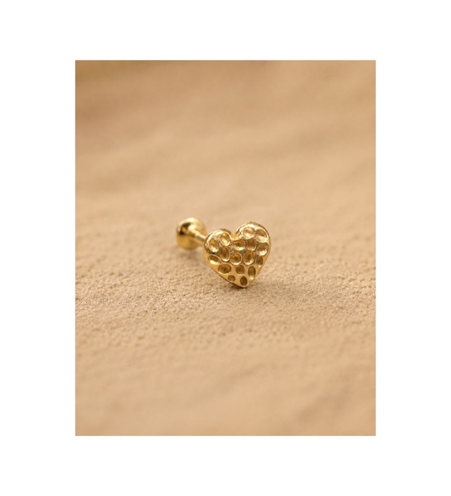 14 Ayar Altın Petek Desenli Kalp Model Tragus Piercing Küpe
